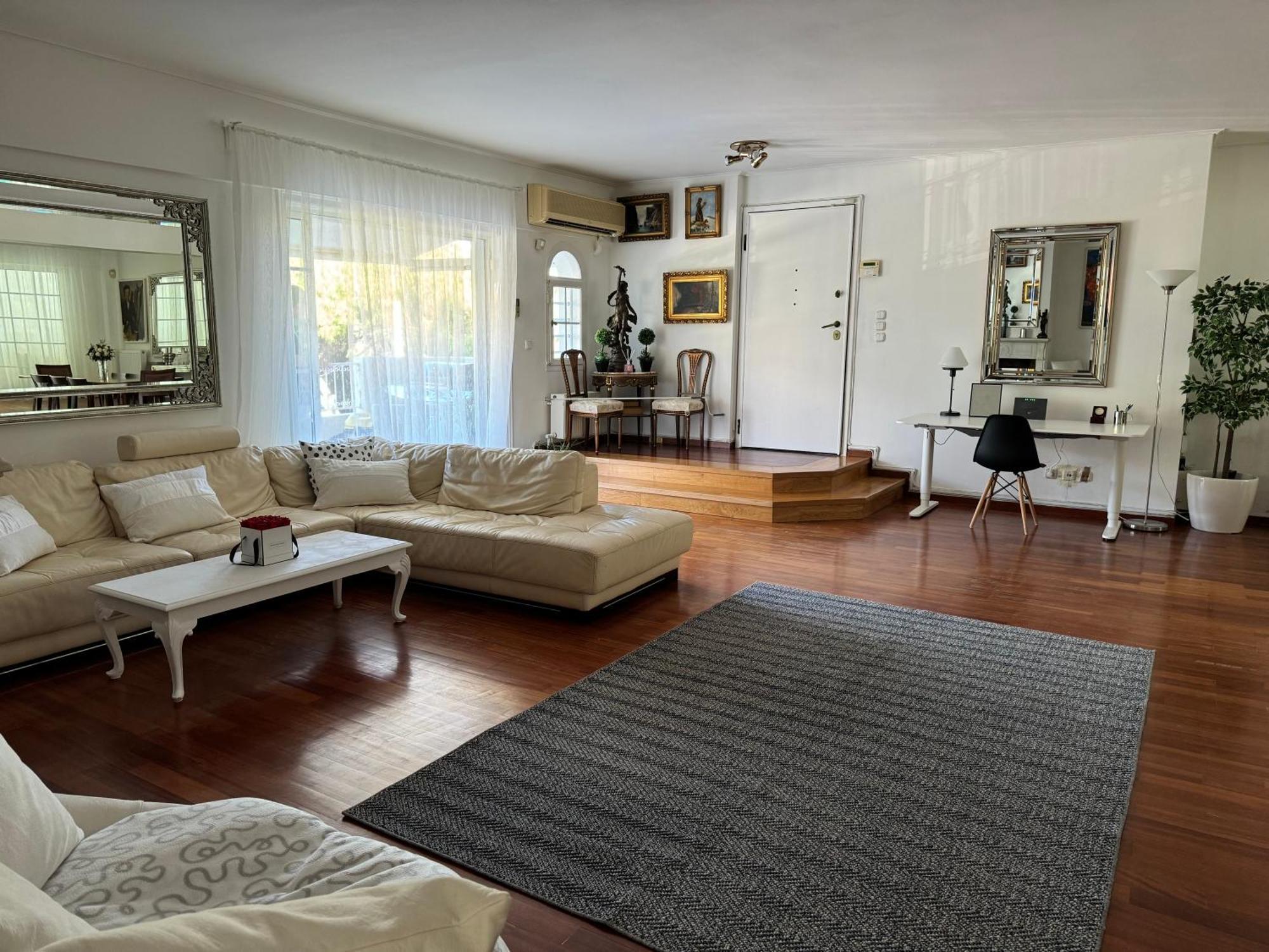 Ferienwohnung Vouliagmeni Seaside Escape Athen Exterior foto